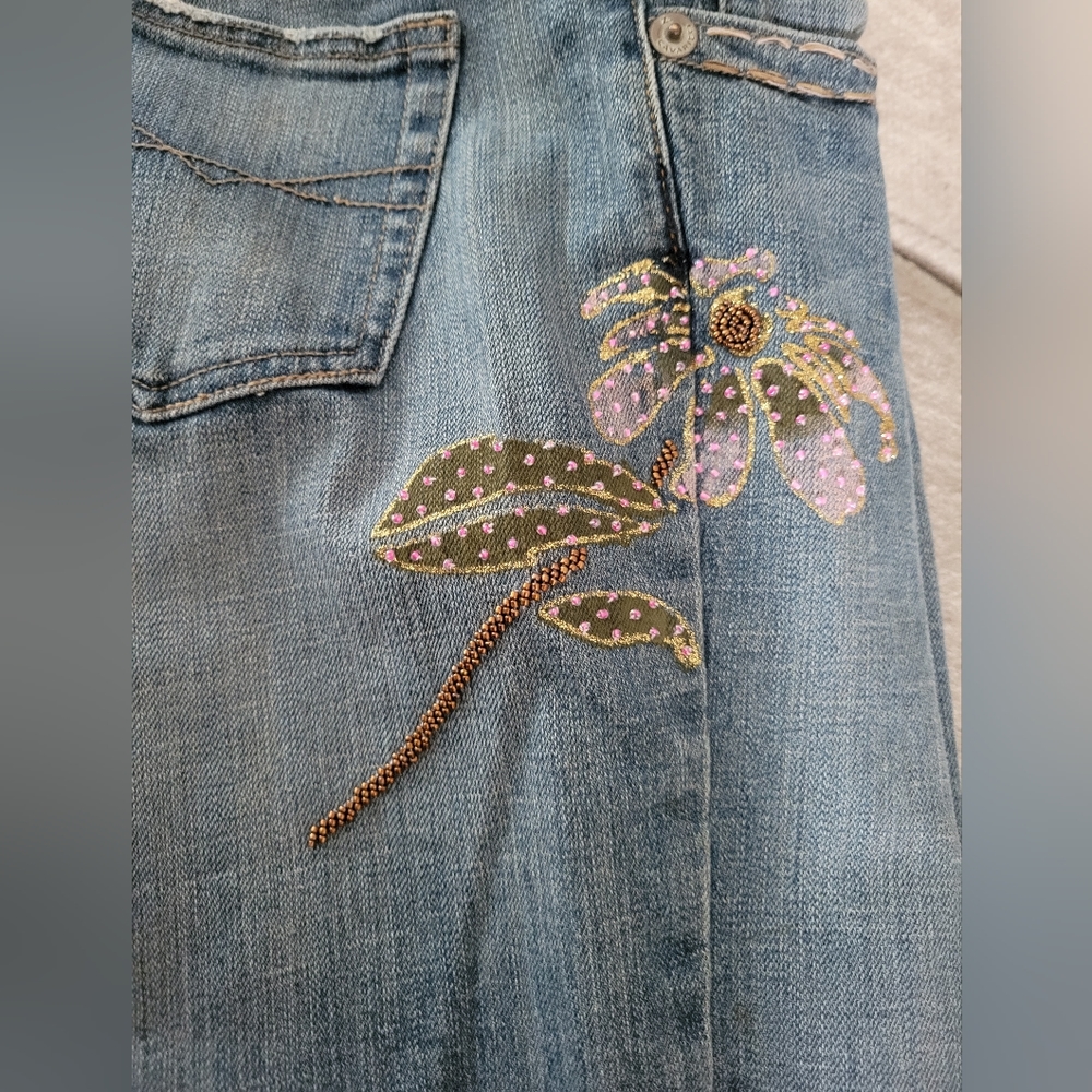 Vintage authentic Z Cavaricci cropped denim with floral design with beadwork